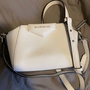 Small Givenchy Antigona crossbody